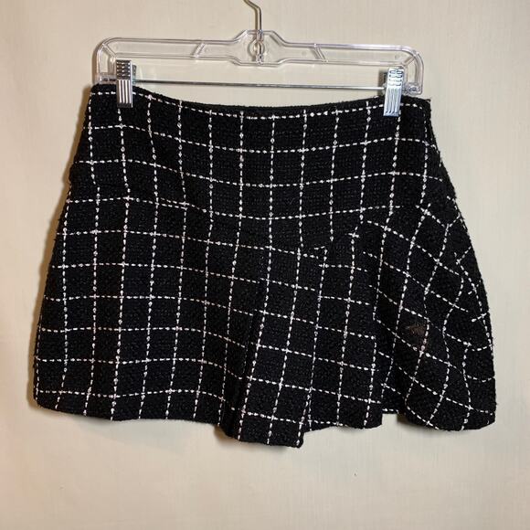 BCBGeneration Side Pleat Grid Tweed Skirt - Picture 2 of 9